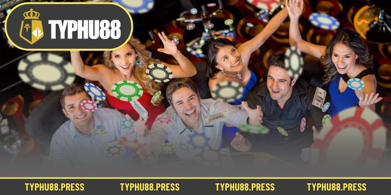 Website của nền tảng có giao diện bắt mắt và hiện đại